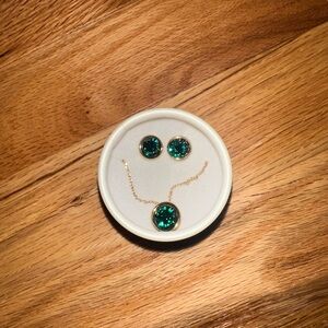 White House Black Market Swarovski Green Jewelry Set